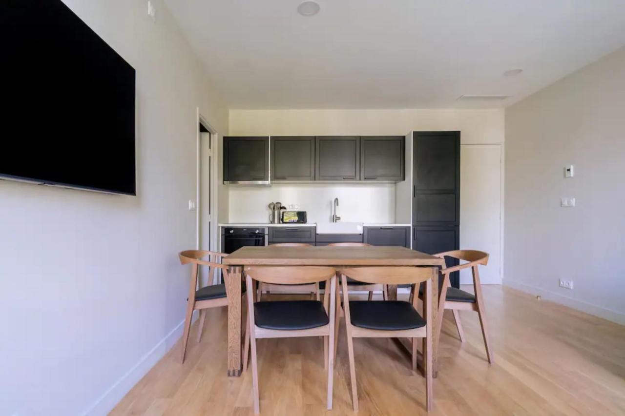 Stylish 2 Bedroom Apartment In Párizs Kültér fotó